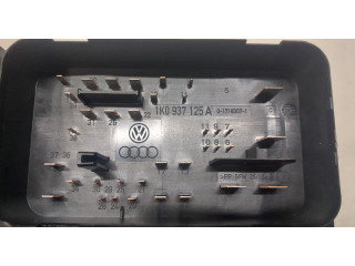 Блок предохранителей Volkswagen Golf 5 2003-2009