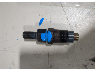 Форсунка топливная Mitsubishi Montero Sport / Pajero Sport 1996-2008 MD196607