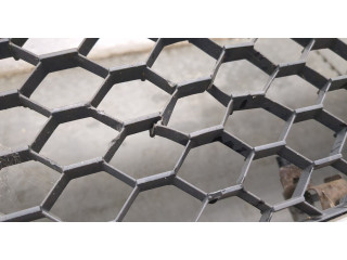 Бампер Mazda 3 (BK) 2003-2009 передний BR5H50031CBB