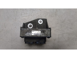 Блок управления двигателем Opel Corsa C 2000-2006