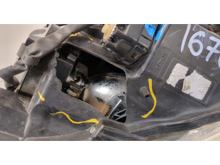 Фара передняя Infiniti QX60 2013-2016 правая