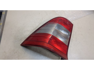 Задний фонарь          