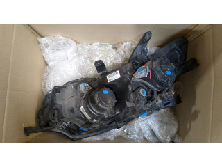 Фара передняя Mitsubishi Outlander 2012-2021 правая