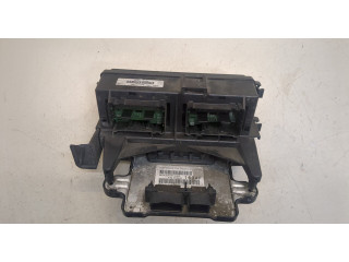 Блок предохранителей  Jeep Grand Cherokee 2004-2010         