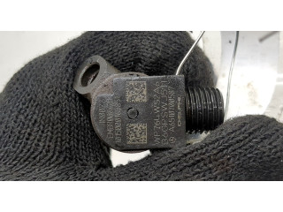 Форсунка топливная  Jeep Patriot 2010-2016    68072174AA     