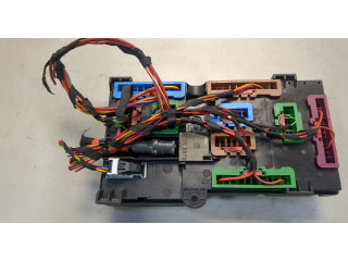 Блок предохранителей  BMW X3 G01 2017-2024      61358795478   