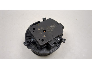 Моторчик печки  Cadillac XT5 2016-2019 84567419    84567419   