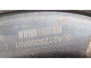 Задний фонарь          