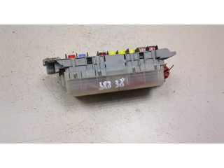Блок предохранителей Opel Meriva 2003-2010