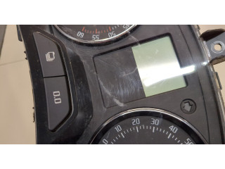 Панель приборов Skoda Fabia 2010-2014