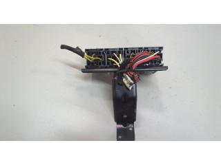 Блок реле Volkswagen Transporter 4 1991-2003