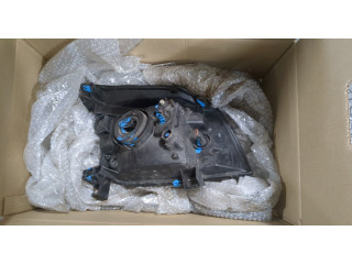 Фара передняя  Nissan X-Trail (T30) 2001-2006 левая 