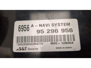 Дисплей бортового компьютера  Chevrolet Captiva 2011-2016 95296956       