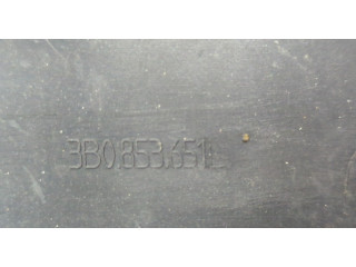 Решетка радиатора  Volkswagen Passat 5 2000-2005          