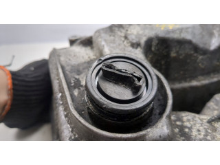 Клапанная крышка двигателя ДВС Honda CR-V 2007-2012 2.2