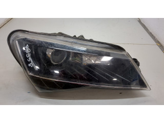 Фара передняя Skoda SuperB 2015-2025 правая