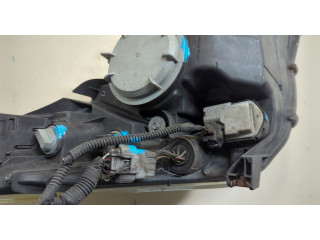 Фара передняя  Toyota Avensis 3 2008-2018 левая 