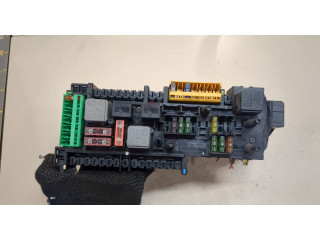 Блок предохранителей  Mercedes C W204 2007-2013         