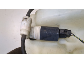 Бачок омывателя  Mitsubishi Endeavor    