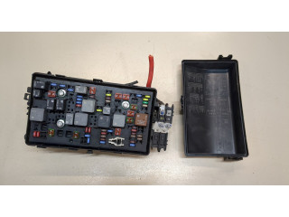 Блок предохранителей  Chevrolet Orlando 2011-2015      95963458   