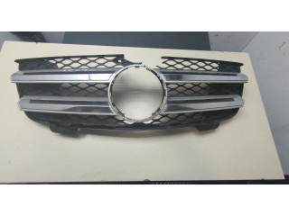 Решетка радиатора Mercedes GL X164 2006-2012 4.7