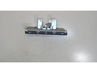 Подушка безопасности коленная Volkswagen Tiguan 2016-2020