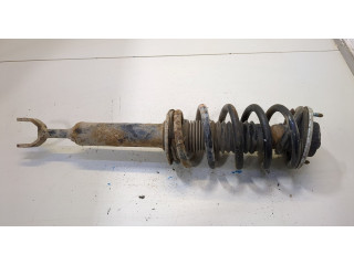 Стойка амортизатора  Audi A6 (C5) 1997-2005 3B0413031P, 8D0411105AN     