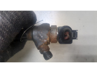 Форсунка топливная  Volkswagen Passat 7 2010-2015 Европа    0445110647     