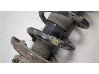 Стойка амортизатора  Renault Trafic 2014-2021      