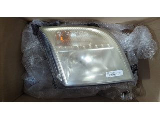 Фара передняя  Ford Fusion 2002-2012 правая 