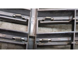 Решетка радиатора  Mercedes C W204 2006-2015          