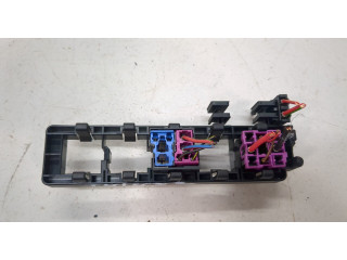 Блок предохранителей  Volkswagen Passat 6 2005-2010           