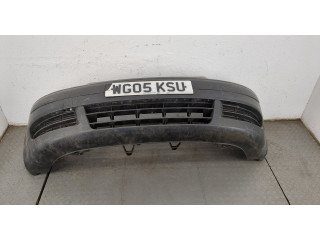 Бампер Volkswagen Caddy 2004-2010 передний