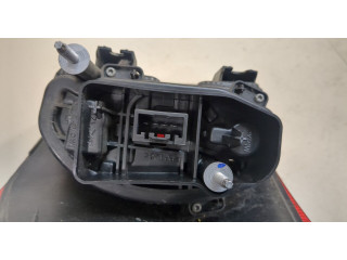 Задний фонарь          