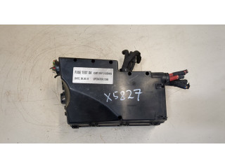 Блок предохранителей  Volvo C30 2010-2013         