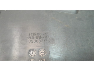 Вентилятор радиатора  Volvo V50 2004-2012           