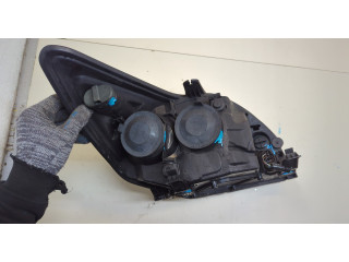 Фара передняя  Ford Focus 2 2008-2011 левая 