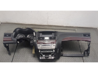 Панель приборов  Infiniti Q70 2012-2019            