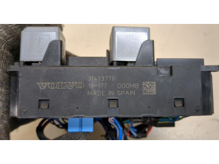 Блок предохранителей Volvo S60 2018- 31473770