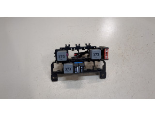 Блок реле  Audi A6 (C6) 2005-2011         