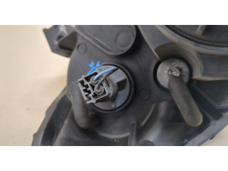 Фара передняя  Mazda 3 (BK) 2003-2009 правая 