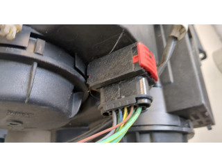 Фара передняя  Peugeot 807 2002-2014 правая 