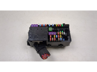 Блок предохранителей Cadillac XT5 2016-2019 71540950