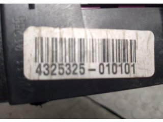 Блок предохранителей  Audi A3 (8PA) 2008-2013           