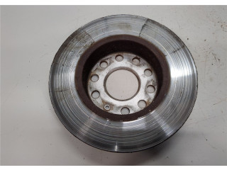 Диск тормозной Volkswagen Golf 5 2003-2009 2.0 задний 1K0615601AC