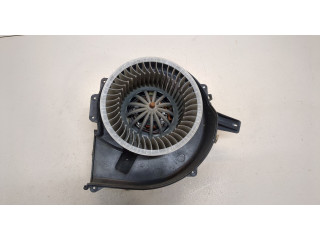 Моторчик печки  Skoda Fabia 2010-2014        