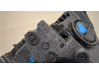 Фара передняя  Skoda Yeti 2013-2018 правая 