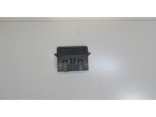 Дисплей бортового компьютера  Volvo XC60 2008-2017 30772584        