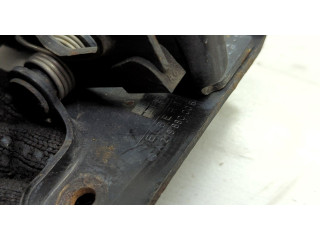 Замок капота  Mercedes GL X164 2006-2012     