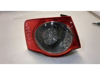 Задний фонарь